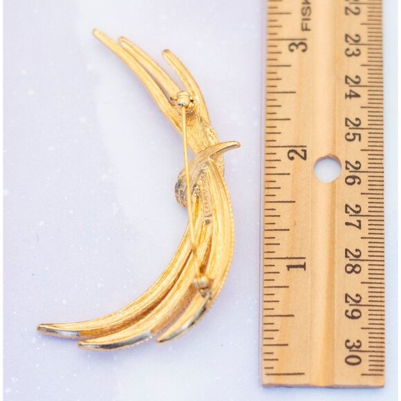 Vintage Golden Sharp Tie Brooch | Gold Tone Rope Brooch | Monet | J11 - Picture 2 of 2